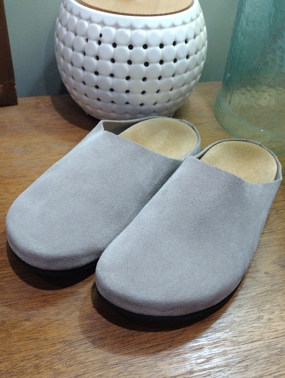 Women's Suede Hugo Style Slides in Ash